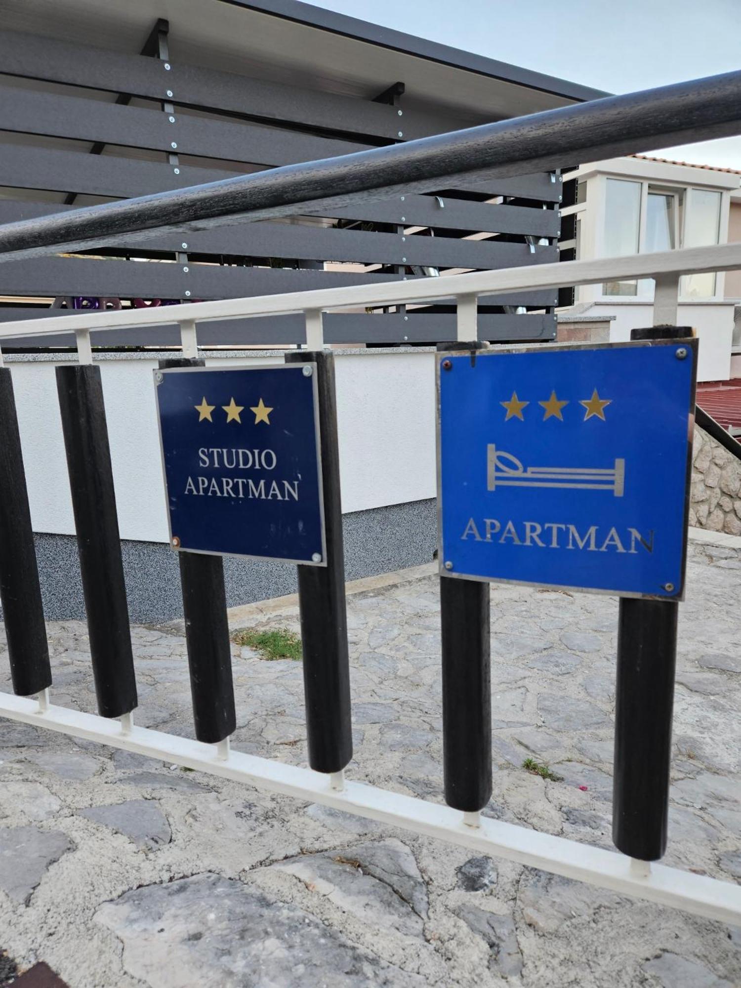Studio Apartman -Barbara- Rijeka Exterior foto